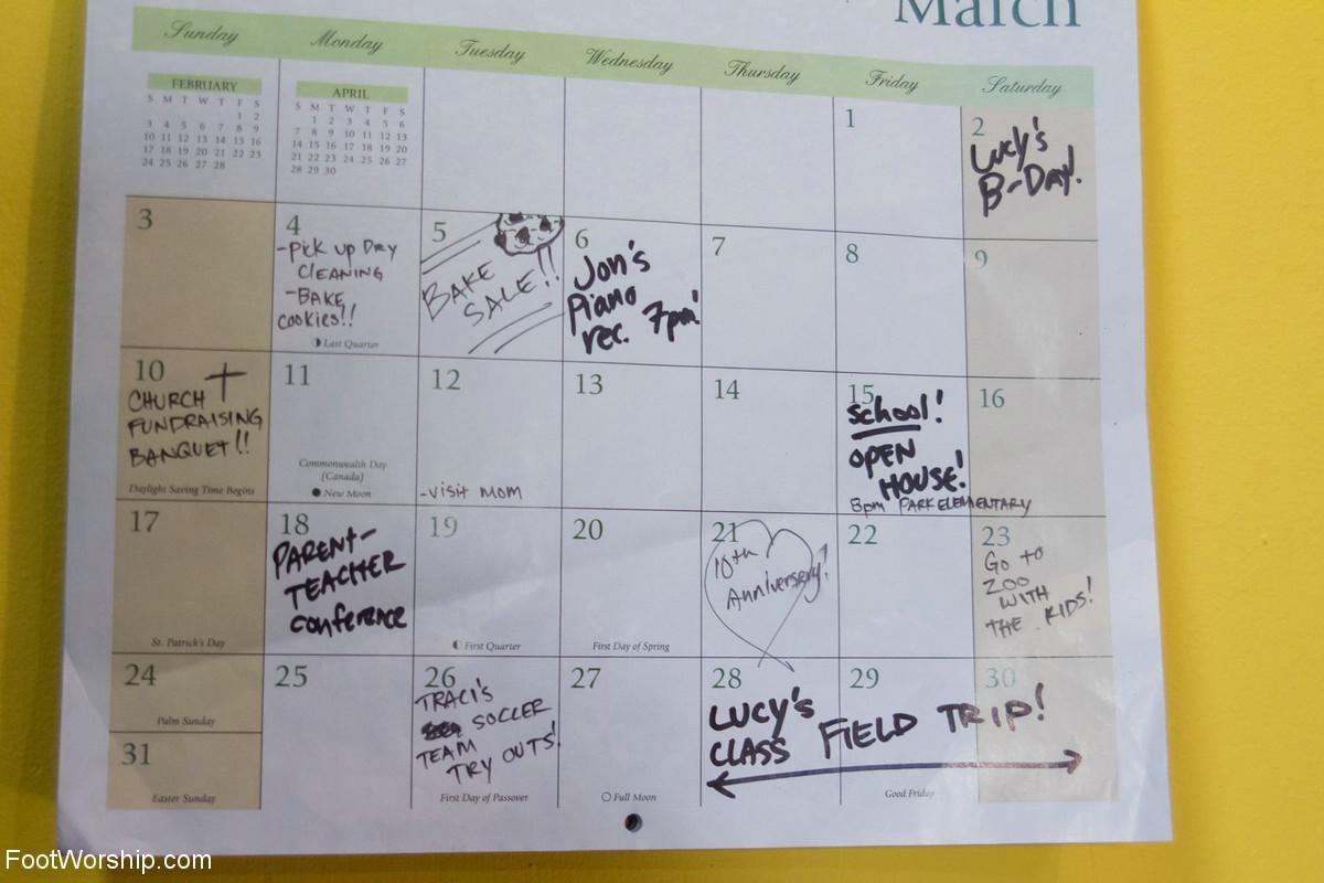 Wunderschöne lesbische Babes beim Fußfetischsex. Analfetisch inkl.
 #76472895