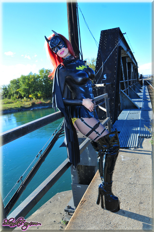 Shanda Fay is Bat Girl Exploring Public Nudity #72453207