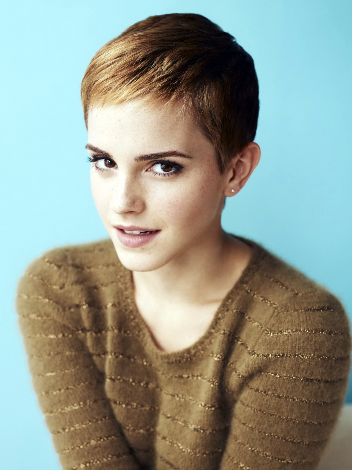 Emma watson leggy in sehr heißem mariano vivanco photoshoot
 #75322632