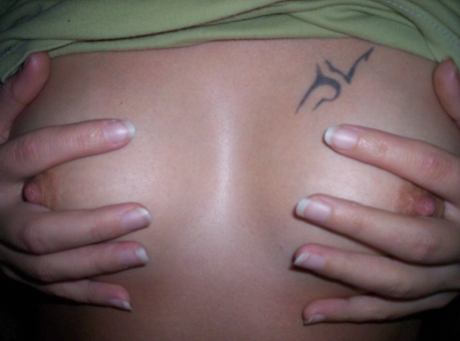 Pictures of a slim GF who enjoys giving head #77941633