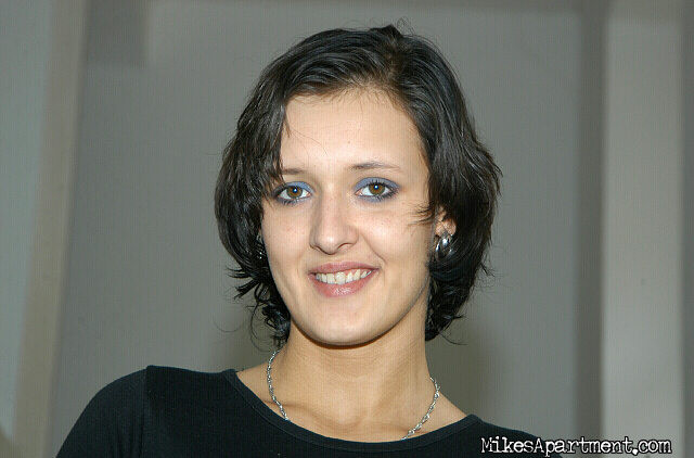 Süße russische Hottie gibt es für ein kostenloses Zimmer für die Nacht
 #67783077