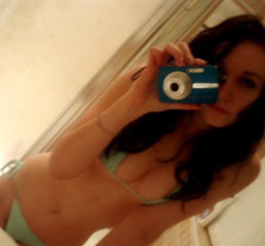 Mirada inocente
 #77094838