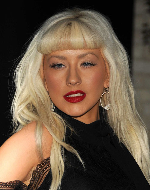 Christina Aguilera che mostra la sua bella figa rasata
 #75409444