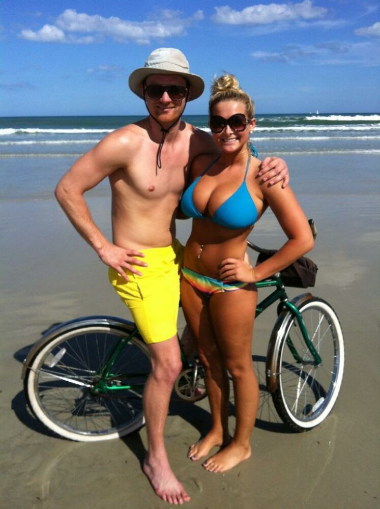 Big tit gfs exposing thier busty bodies gallery  20 #67733921