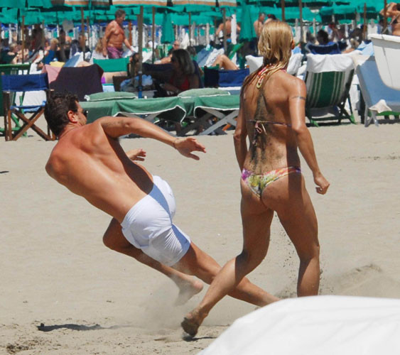 Michelle Hunziker showing her big tits on beach paparazzi pics #75418280