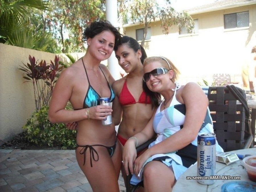 Collection of sexy girlfriends posing for the cam outdoors