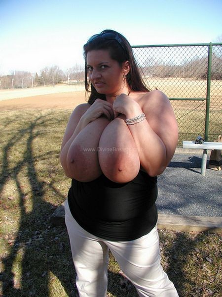 Maria Moore Nudist Big Tits Flasher #67443216