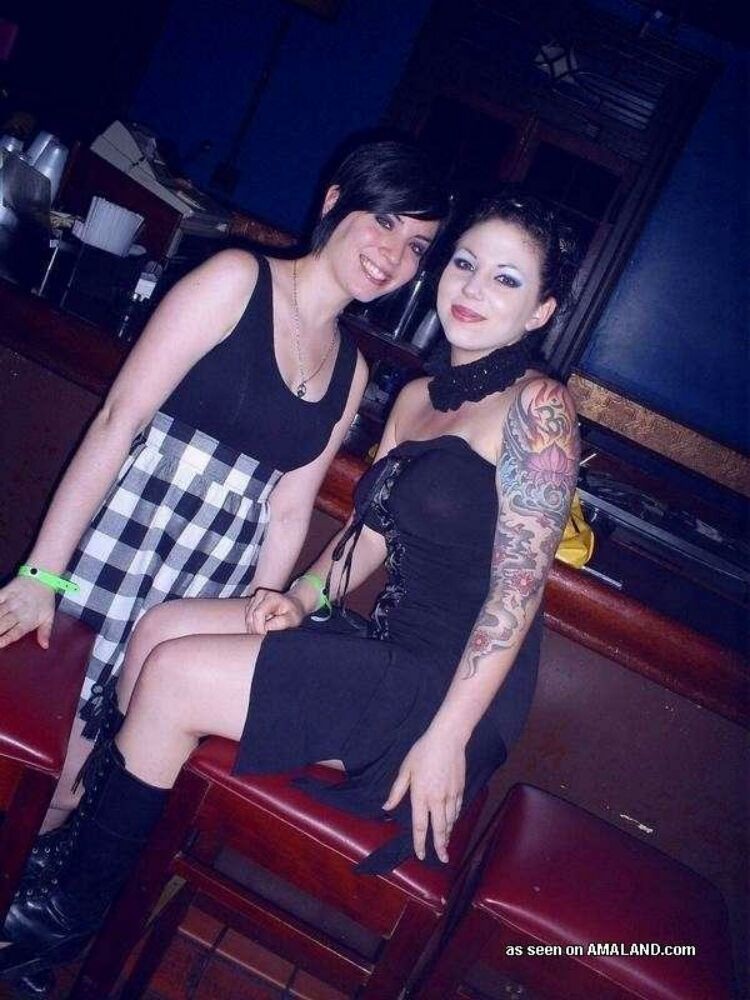 Emo and goth gfs posing and selfshot pics 1 #67715802