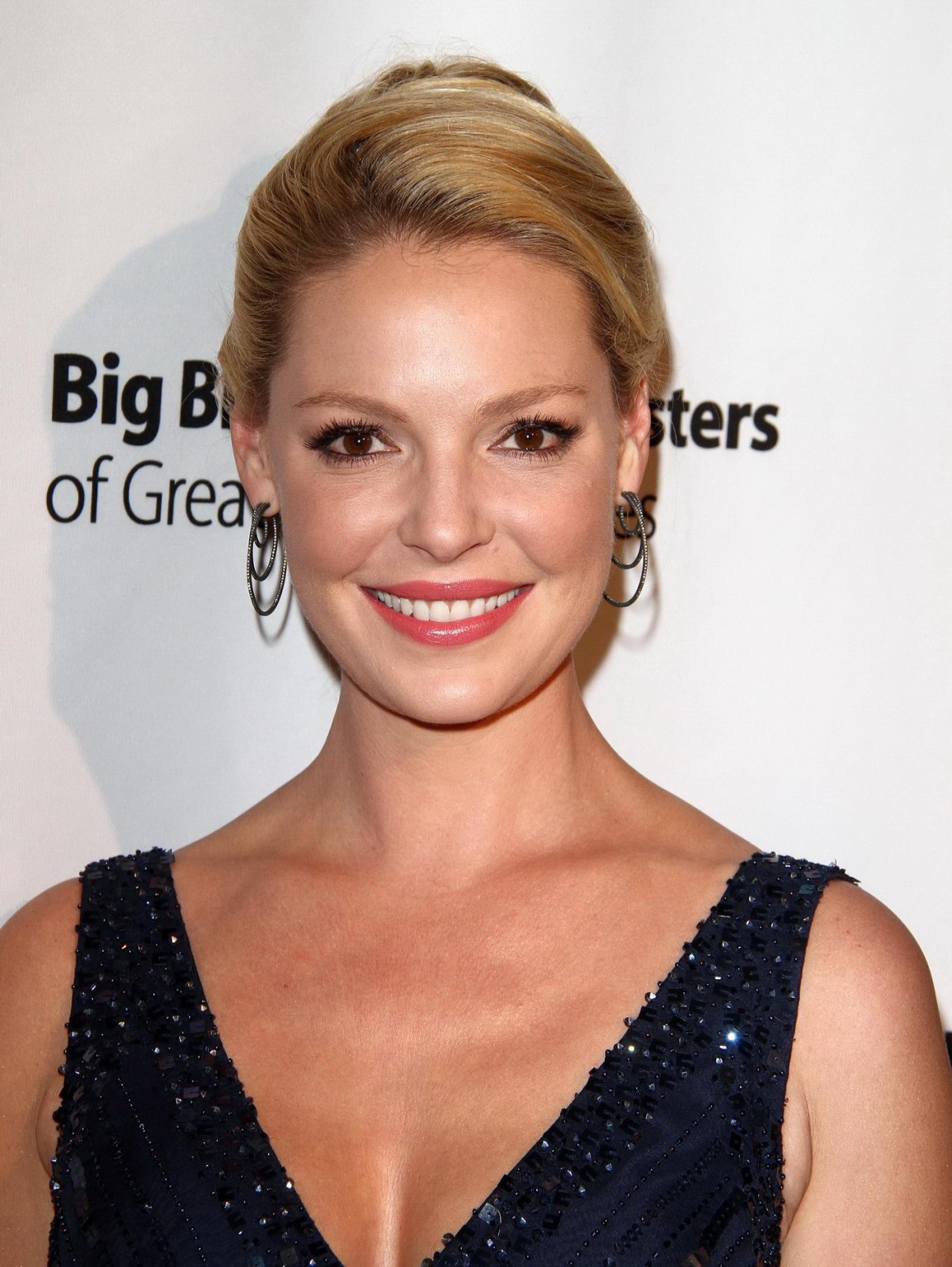 Katherine Heigl showing cleavage at Big Brother Big Sister Big Bash in Beverly H #75182730