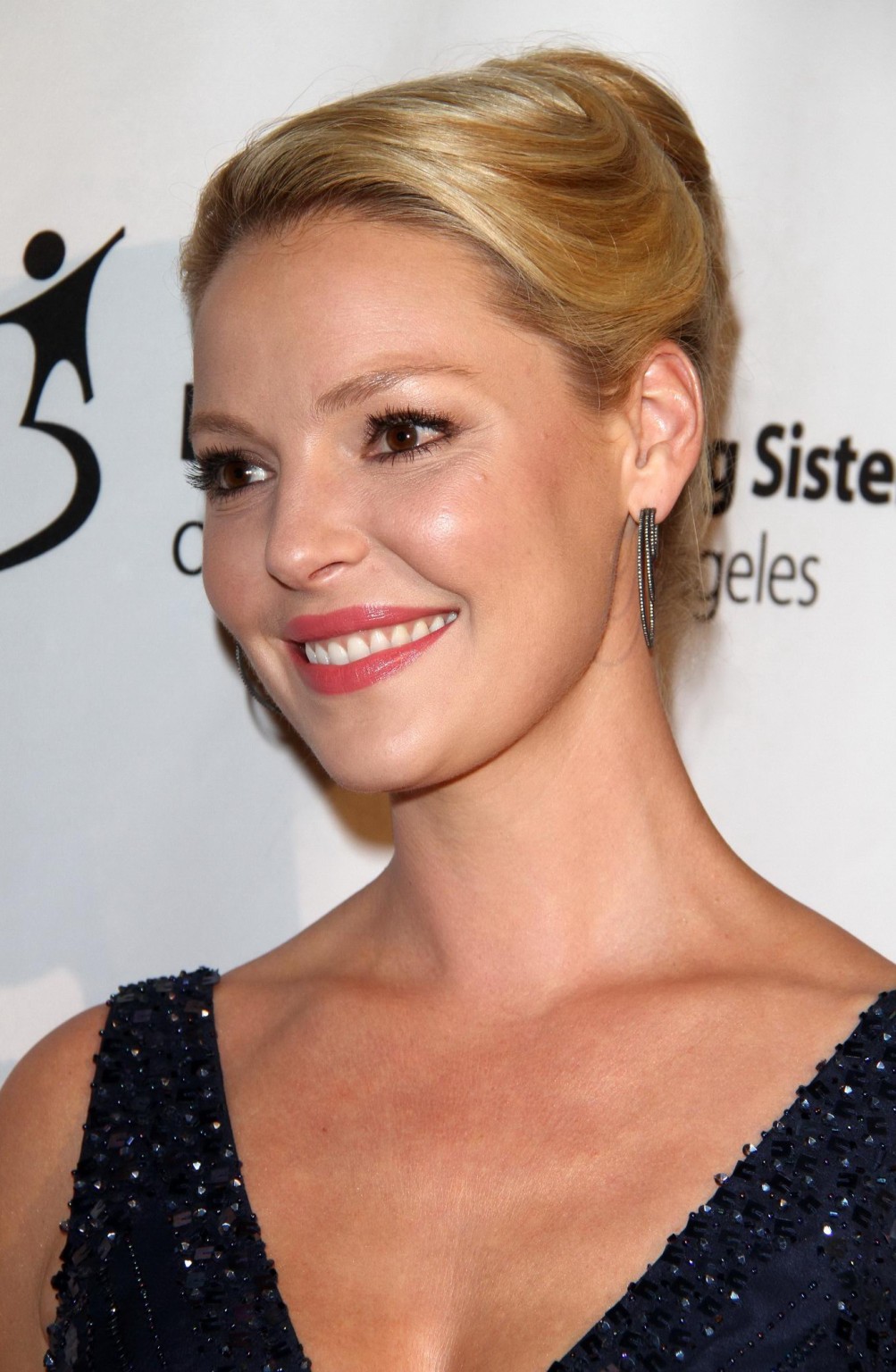 Katherine Heigl showing cleavage at Big Brother Big Sister Big Bash in Beverly H #75182735