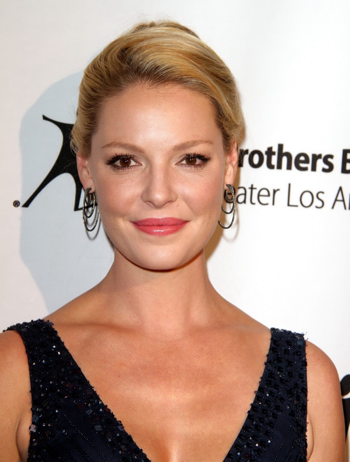 Katherine Heigl showing cleavage at Big Brother Big Sister Big Bash in Beverly H #75182742