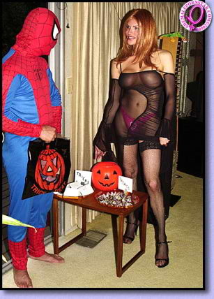 ヒーロースティック・シーメール
 #69328920