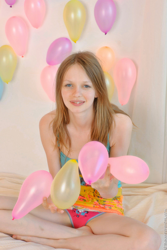 Bunte Streifen von Gloria
 #67947234