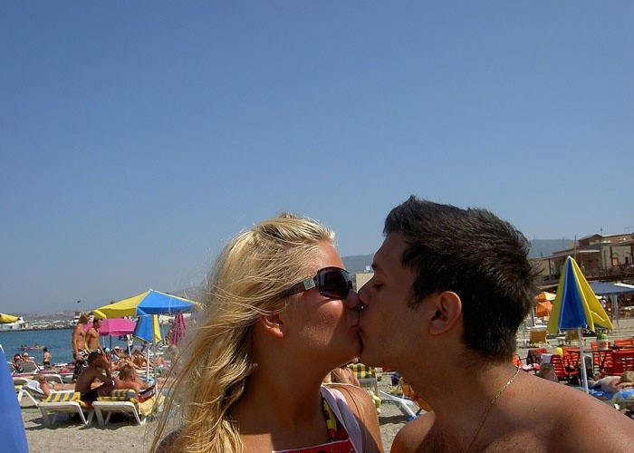 Bilder von sexy betrunkenen Babes nackt und oben ohne am Strand
 #76396402