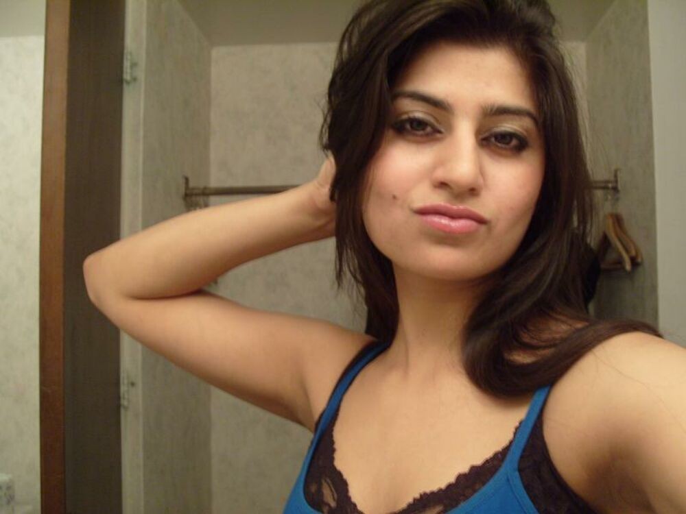 Real indian gfs are posing and naked gallery 60 #77764335