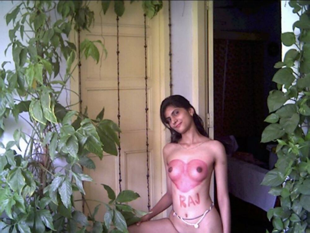 Real indian gfs are posing and naked gallery 60 #77764368