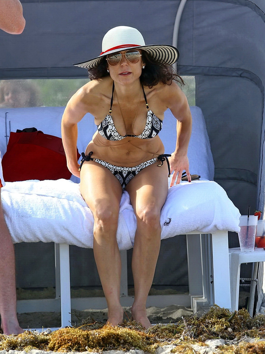 Bethenny Frankel showing off her bikini body on a beach in Miami #75208407