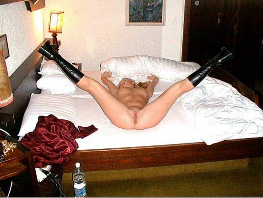 Collection of photos of a self-shooting new GF #67096211