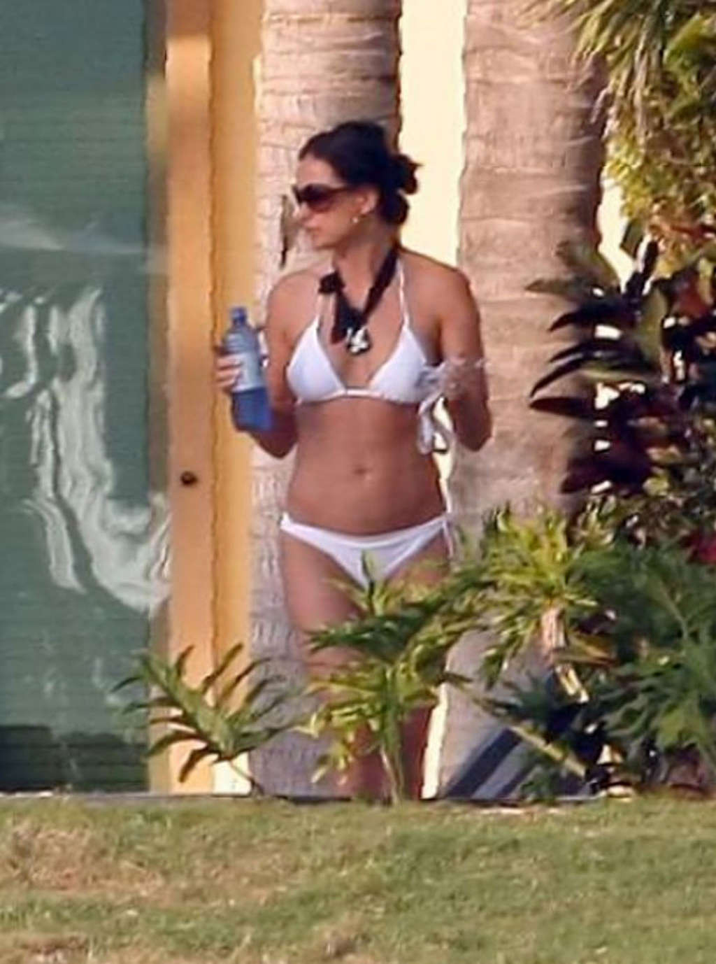Demi Moore shows off her semi natural body in a bikini hot photos #75373146
