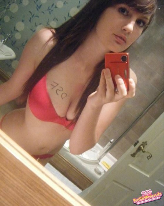 Comprobar mi exgirlfriend
 #79008631