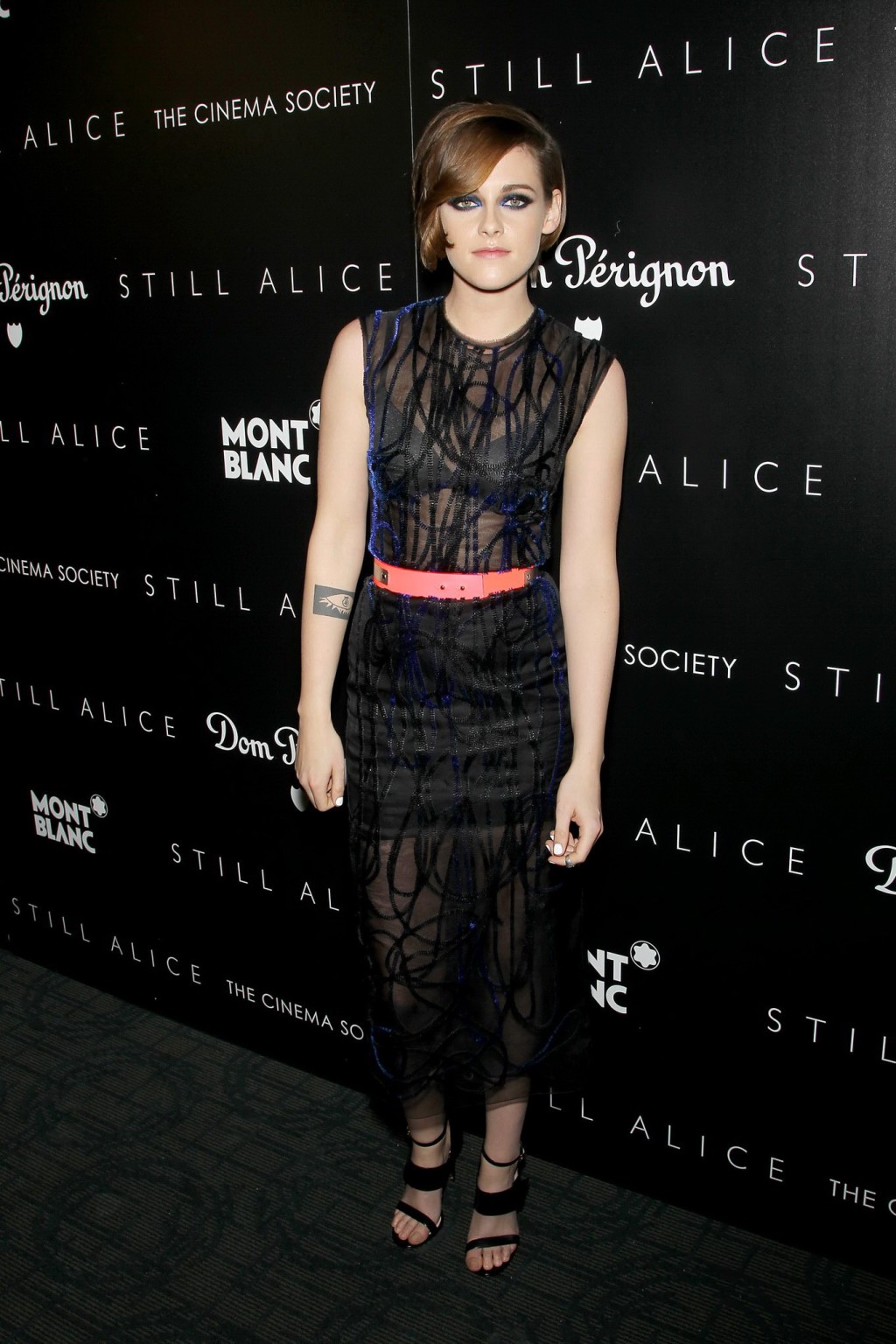 Kristen Stewart en soutien-gorge lors de la projection de Still Alice à New York.
 #75175369
