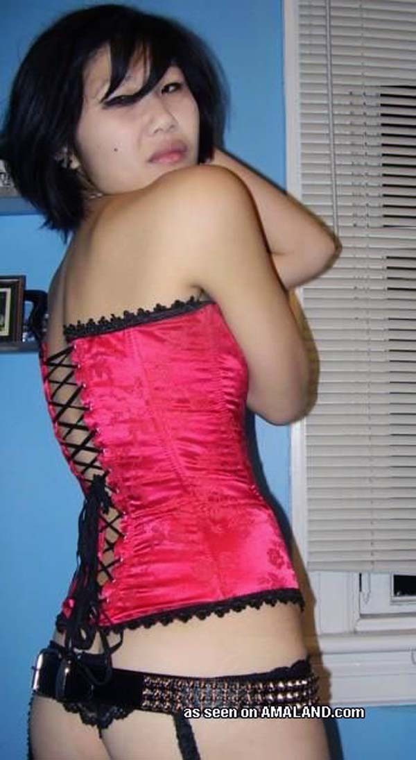 Fotos de amateurs asiáticas sensuales
 #68222421