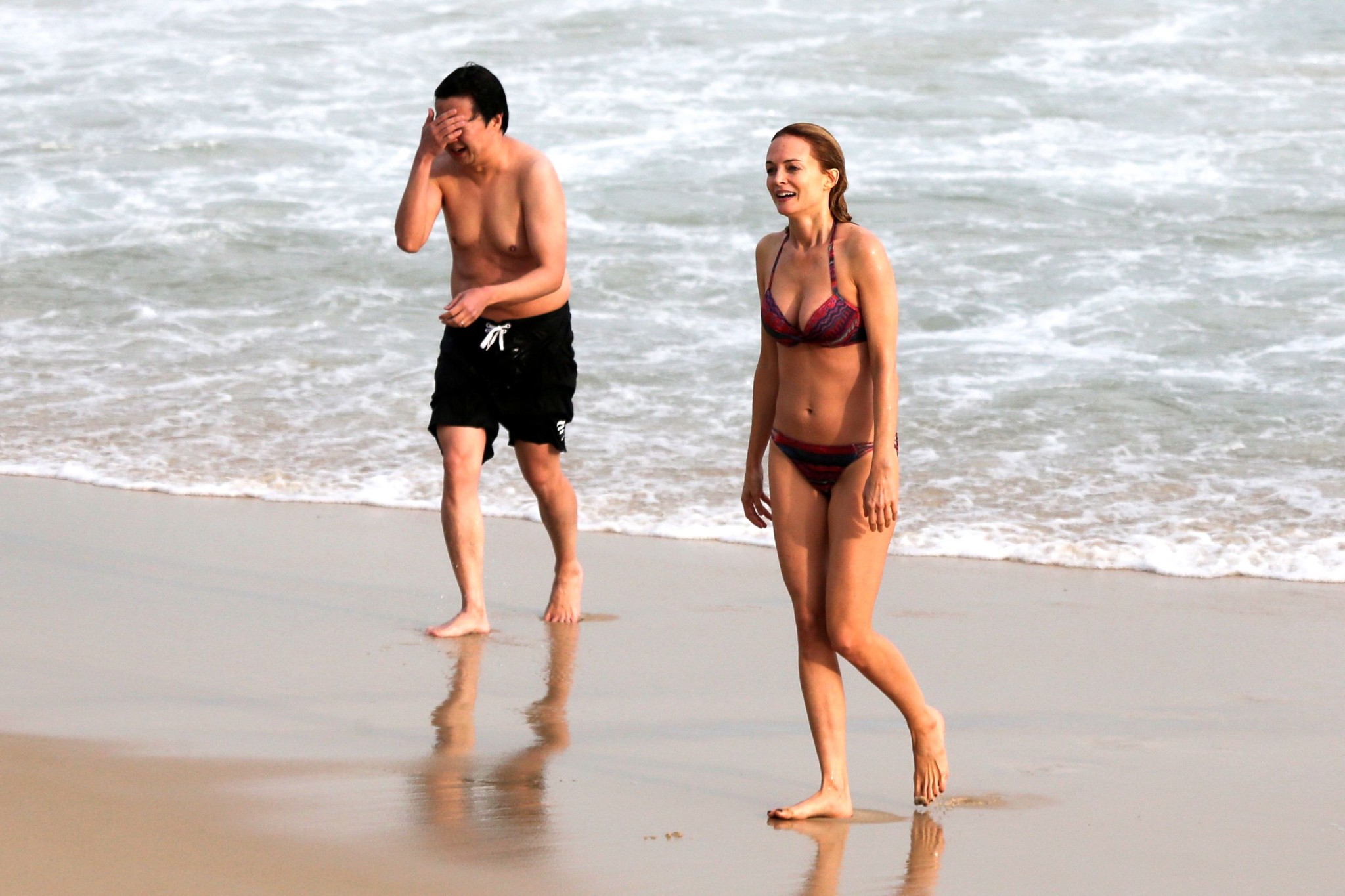 Heather Graham portant un bikini sur une plage de Rio de Janeiro.
 #75230466