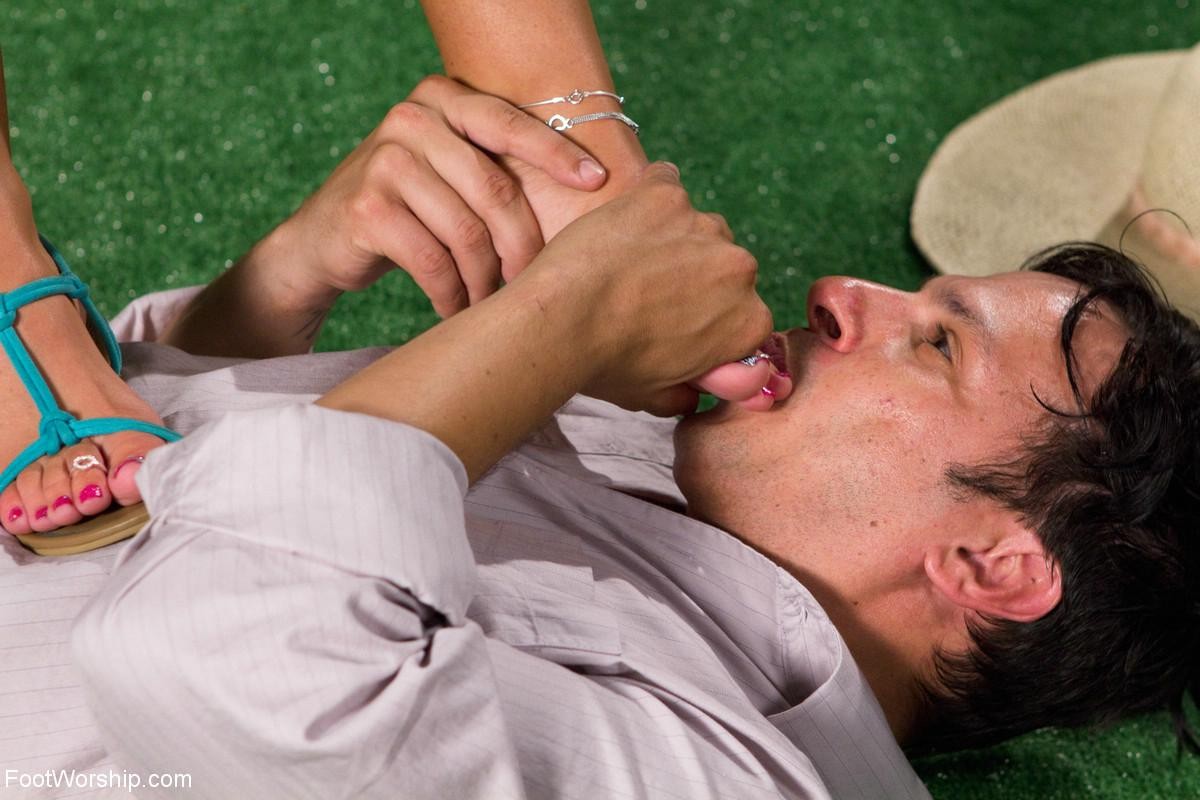 Nena muy sexy en acción sexual de fetichismo de pies hardocre
 #76472882