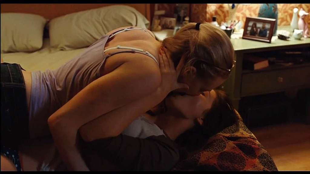 Megan Fox topless and kissing with another girl in lesbian sex scene #75326414
