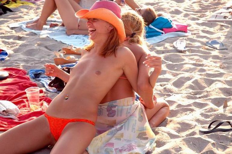 Everything this teen nudist does looks really hot #72255845