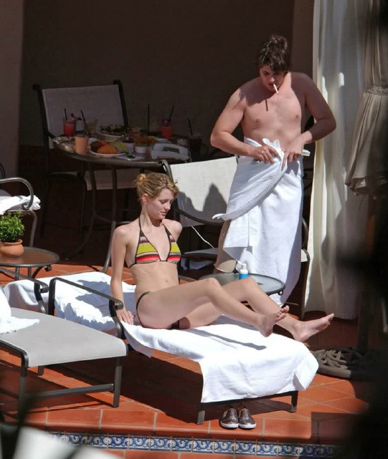 Mischa Barton from the OC naked tits #75423189