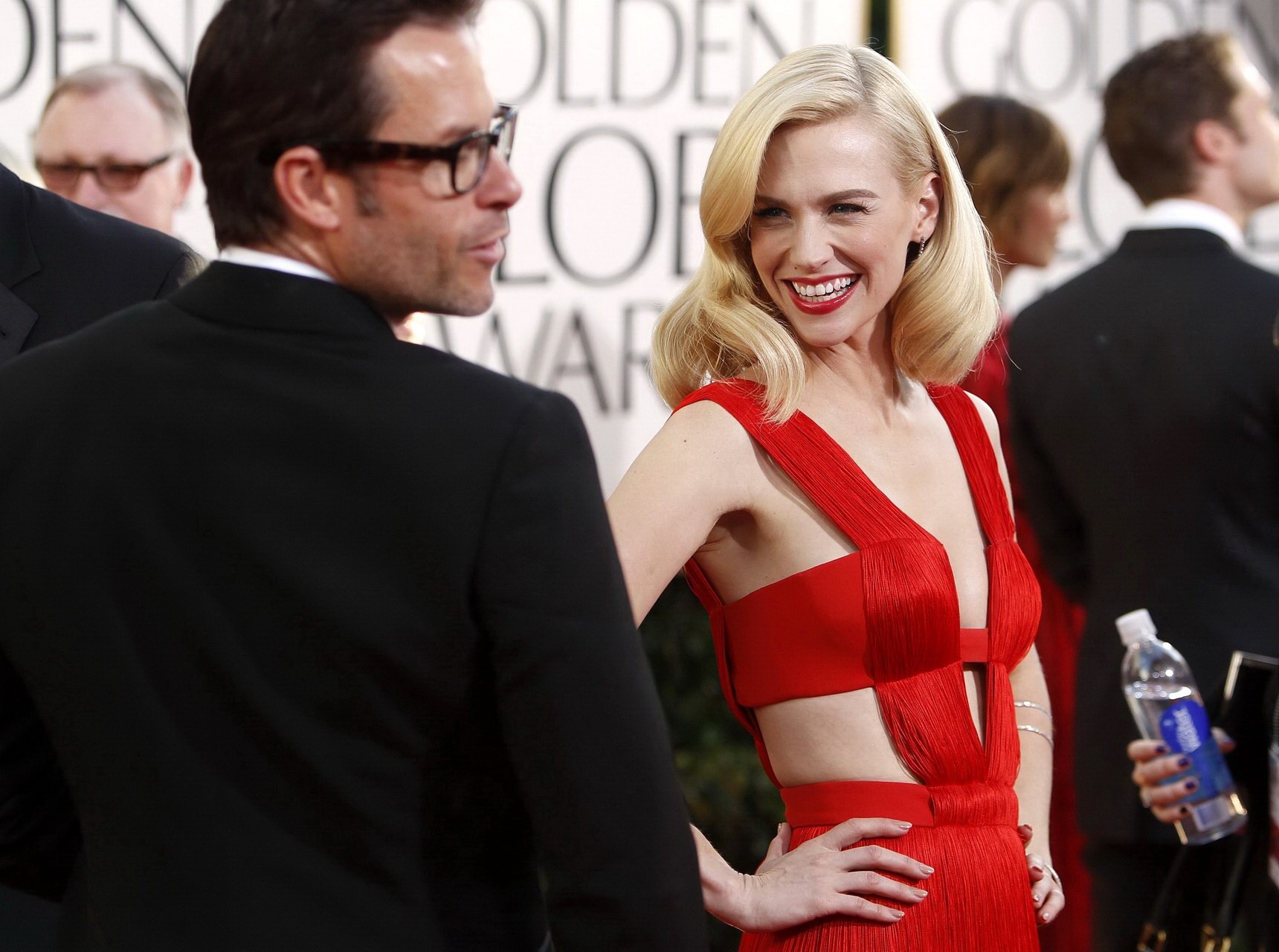 January Jones montre un énorme décolleté lors de la 68e cérémonie annuelle des Golden Globes.
 #75320625