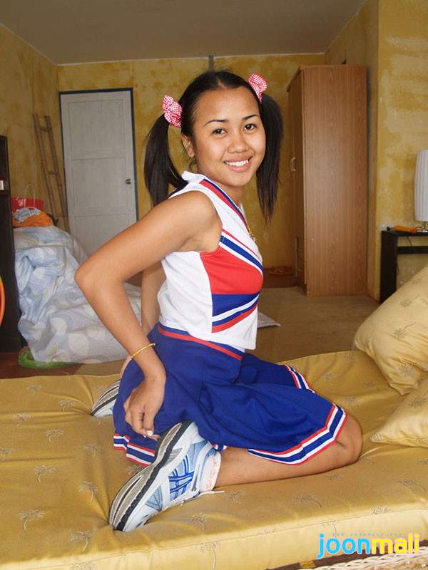 Joven sexy thai animadora bragas
 #69891998