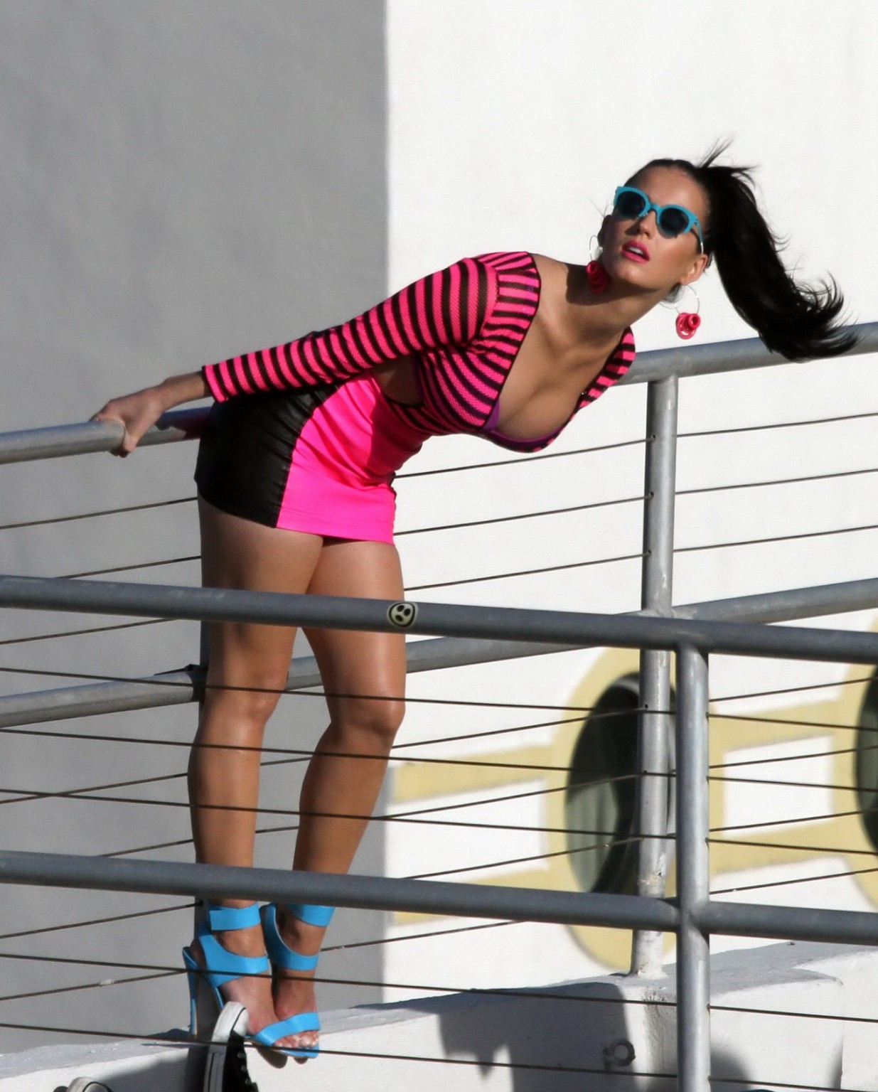 Katy Perry downblouse at the rooftop photoshoot in Miami #75301781