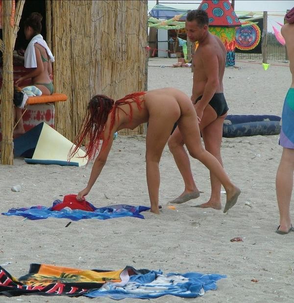 Avertissement - photos et vidéos de nudistes réels et incroyables
 #72275347