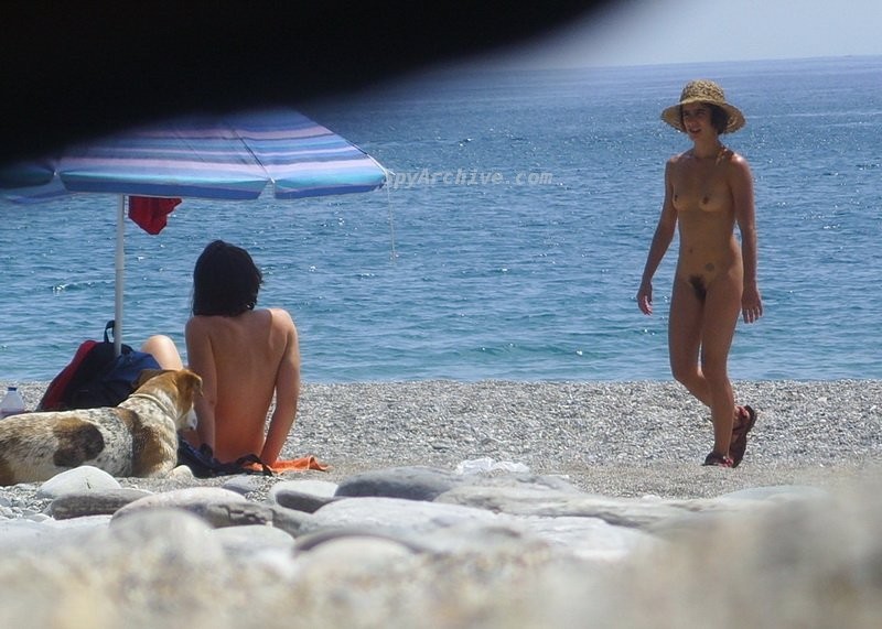 Chicas amateurs calientes en la playa
 #67488618