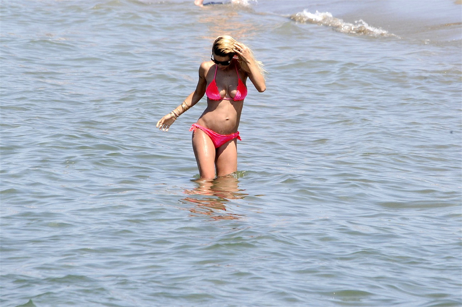 Michelle Hunziker pregnant wearing a bikini on the beach in Forte dei Marmi, Ita #75227907