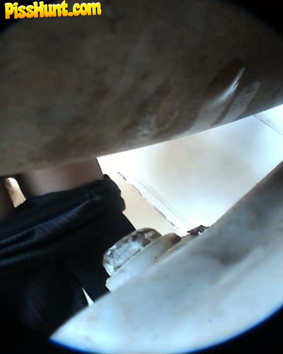 Foto di una telecamera spia piazzata nel cesso di un ospedale
 #78690251