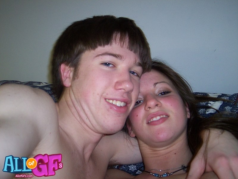 Hübsche Freundin in gekonntem Oralsex
 #68194455