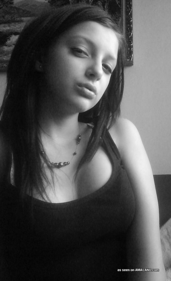 Mirada inocente
 #77080795