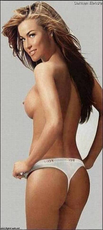 Busty lateinische Schauspielerin und Modell Carmen Elektra bekommt nackt
 #72735607