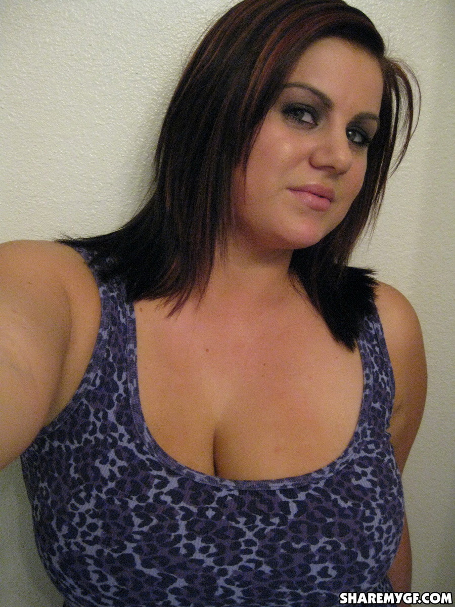 Chubby girlfriend takes selfshot pictures of her really huge plump tits in the m #67530990