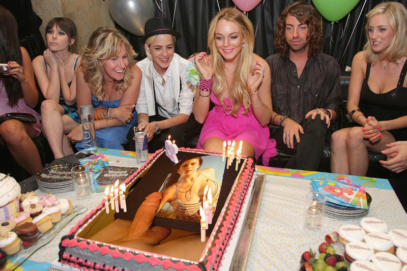 Junge Berühmtheit lindsay lohan doppelt in Muschi gefickt
 #67086885