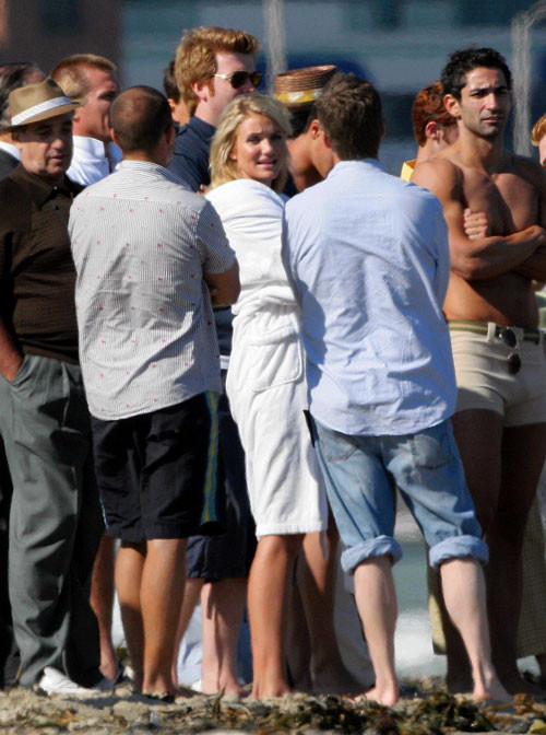 Cameron Diaz show tits in pool and beach paparazzi pictures #75438111