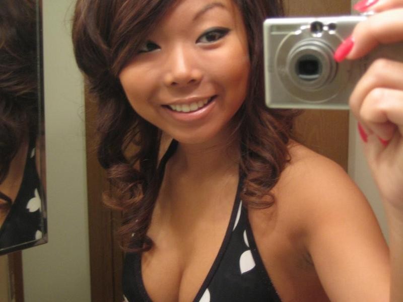 More Asian mirror pic cuties posing for their cameras #68376516