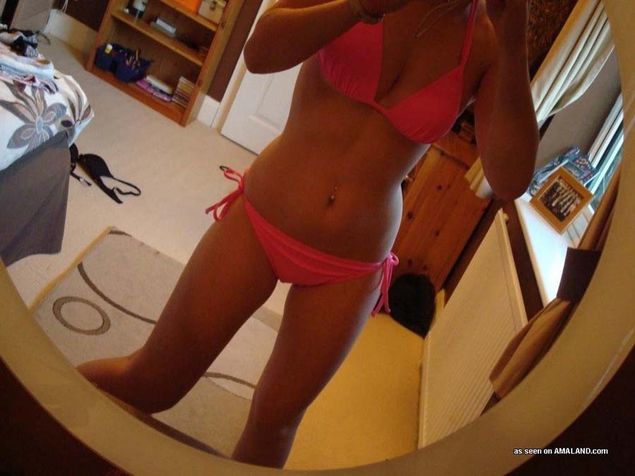Amateur babe camwhoring
 #68301217
