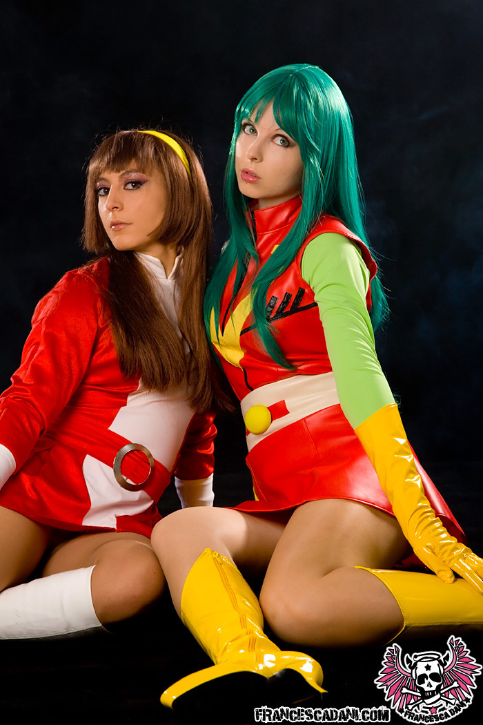 Cosplay Chizuru Nanbara und Sayaka Yumi Kostüme
 #72740514