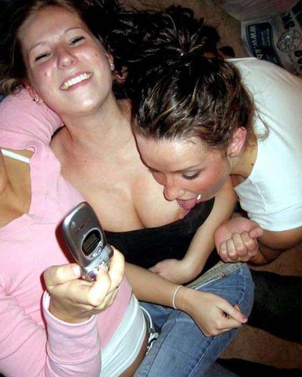 Real drunk amateur girls going wild #76398976