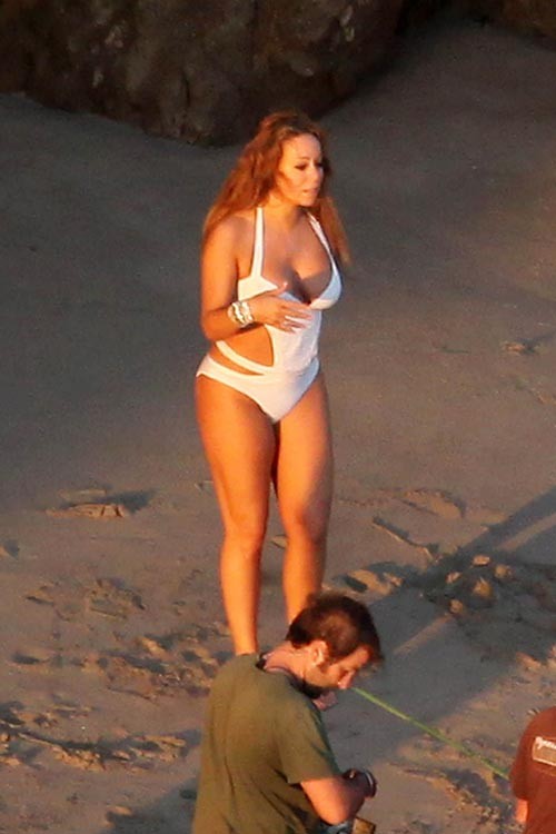 Mariah carey tetas grandes en vestido de novia
 #75375234