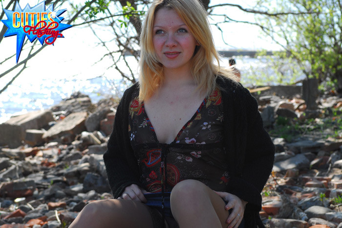 Cuties Flashing #72691874